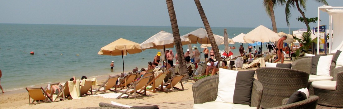 Beach Club-Pattaya-food