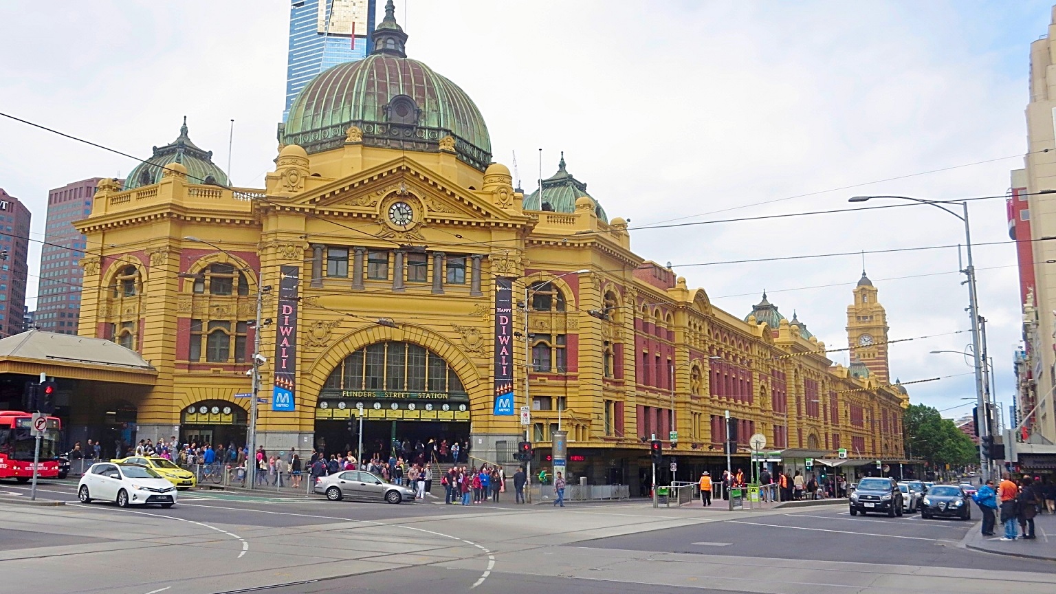 Melbourne-City-cold-windy-2014