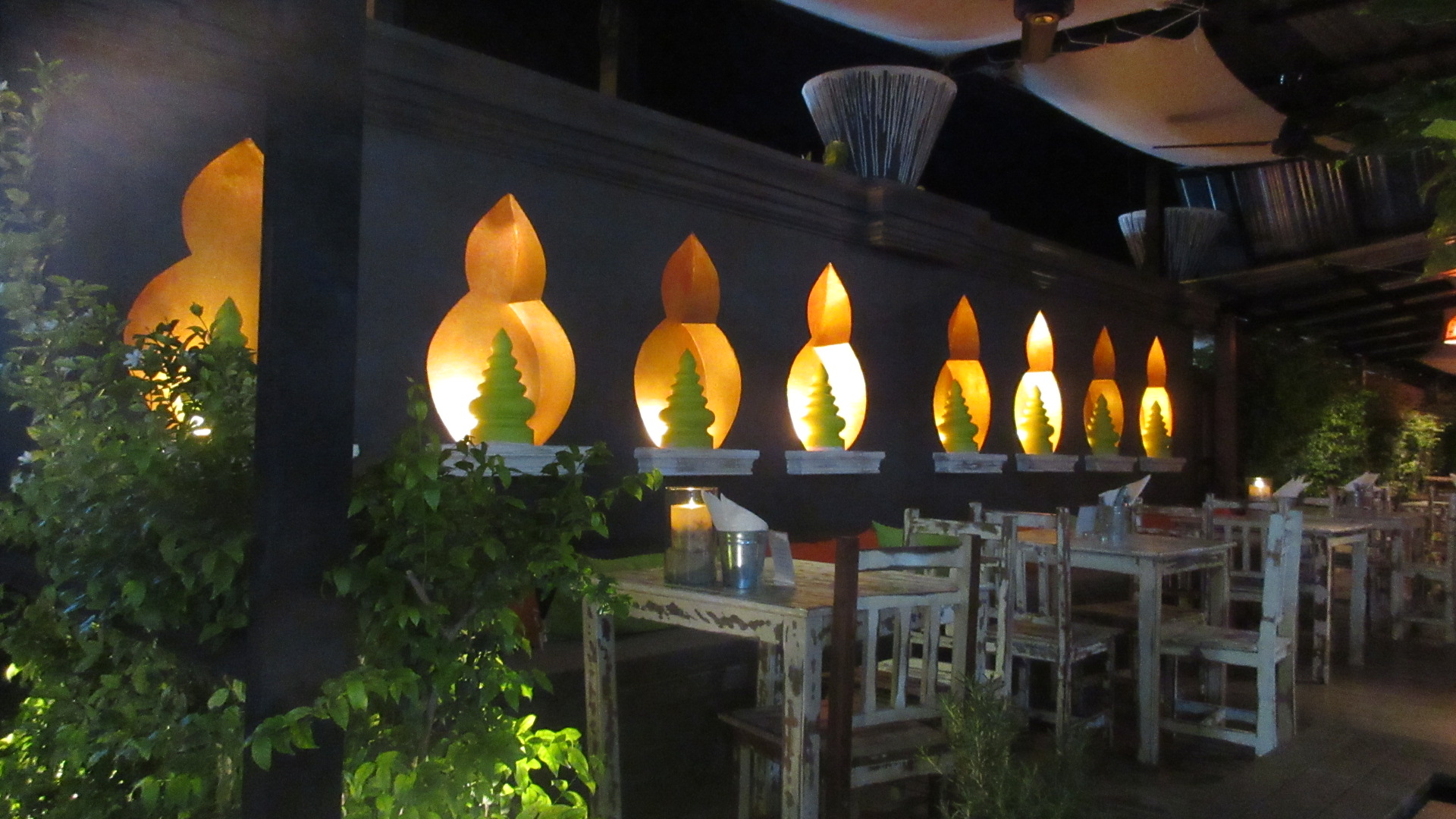 Koh-Samui-Island-restaurants-Thailand
