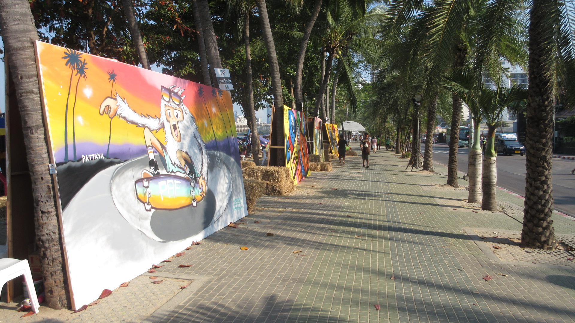 Pattaya Arts-Festival-Beach-Rd-2017